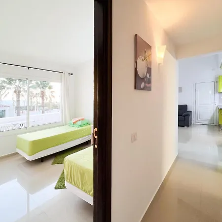 Island Village Apartamento *