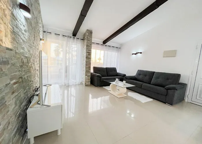 Apartment Island Village *