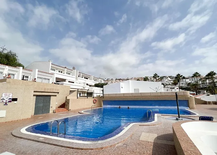 Apartament Island Village