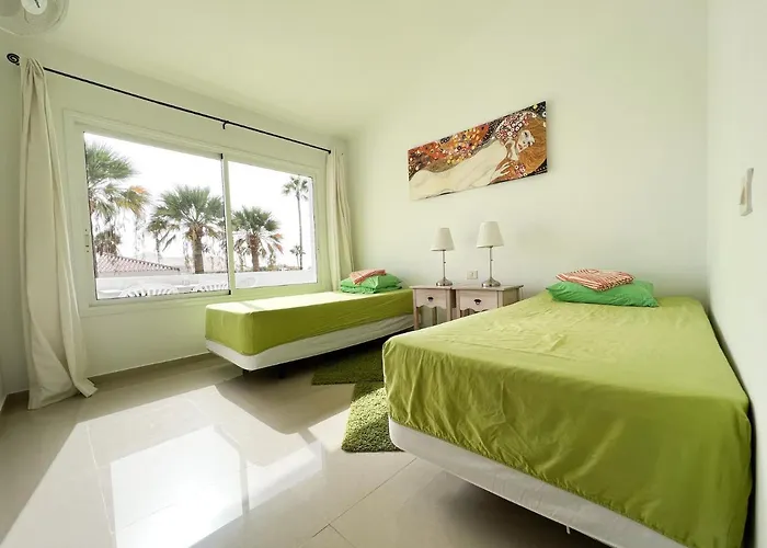 Apartament Island Village